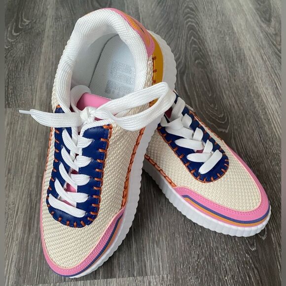 Dirty Laundry Spirited Sneaker Multicolor sz 6.5 Beachy Coastal Vacation NWT - Picture 1 of 7